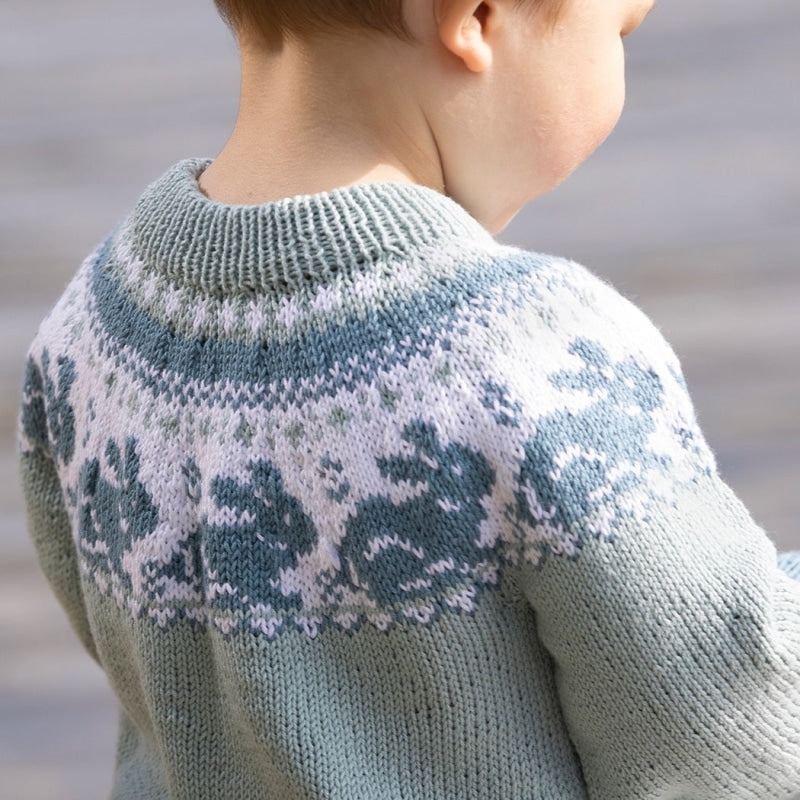 Strikk The Look: Kanin-genser lys petrol