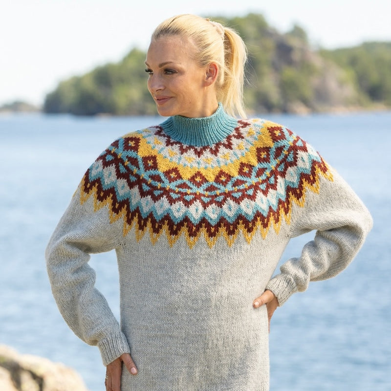 Strikk The Look: Kraft-genser perlegrå-turkis