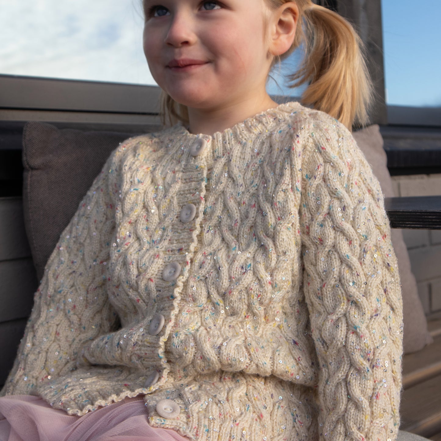 Strikk The Look: Glimmer-jakke lolipop