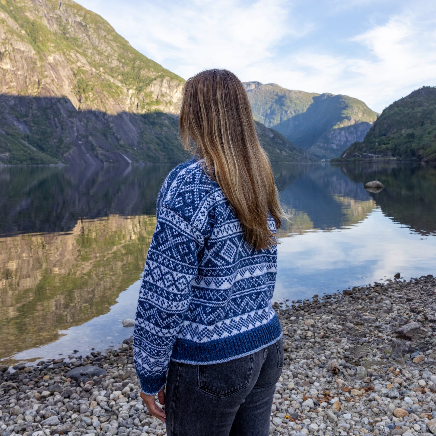 Strikk The Look: Valle-genser blå