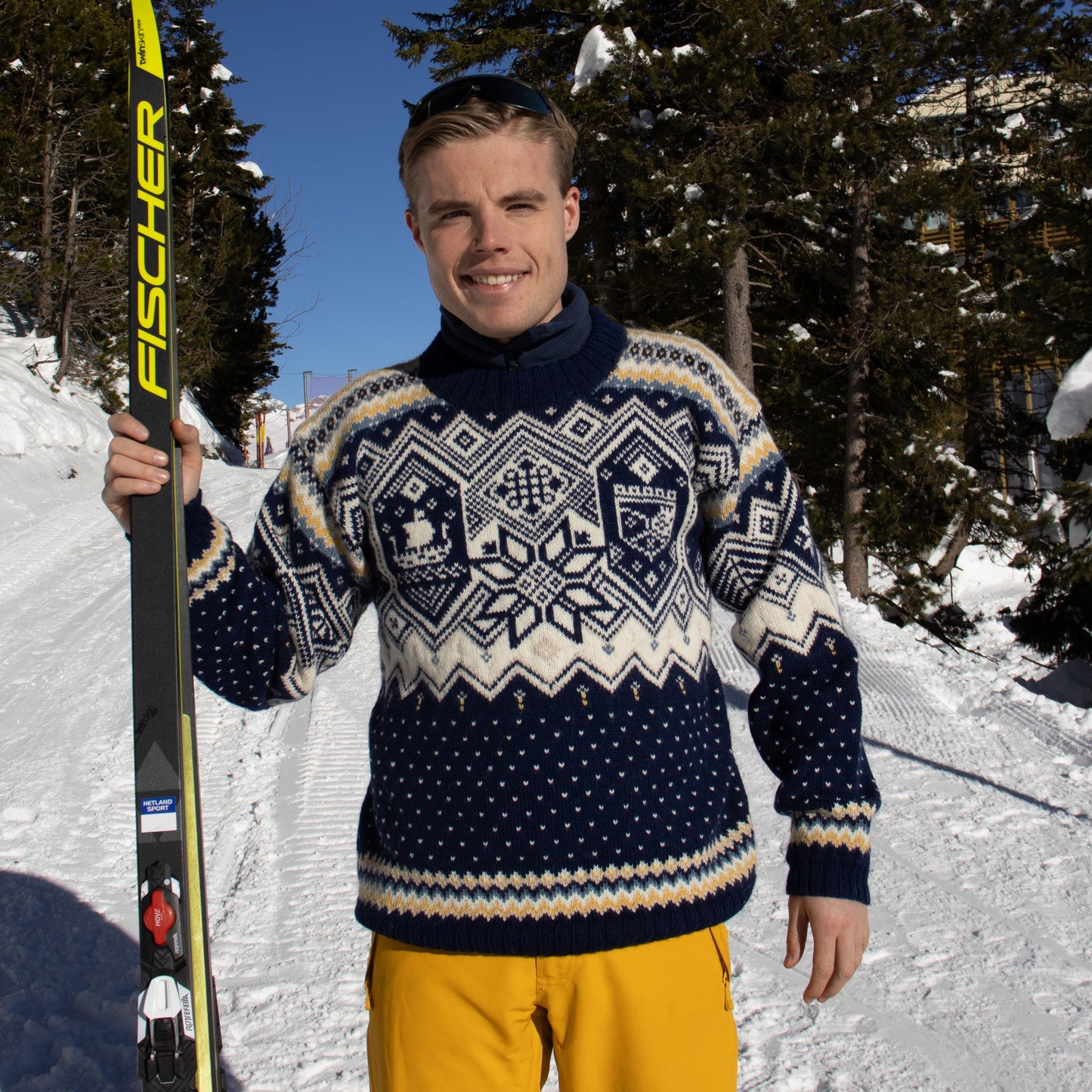 Strikk The Look: VM-genseren Trondheim 2025, sterk, marine original