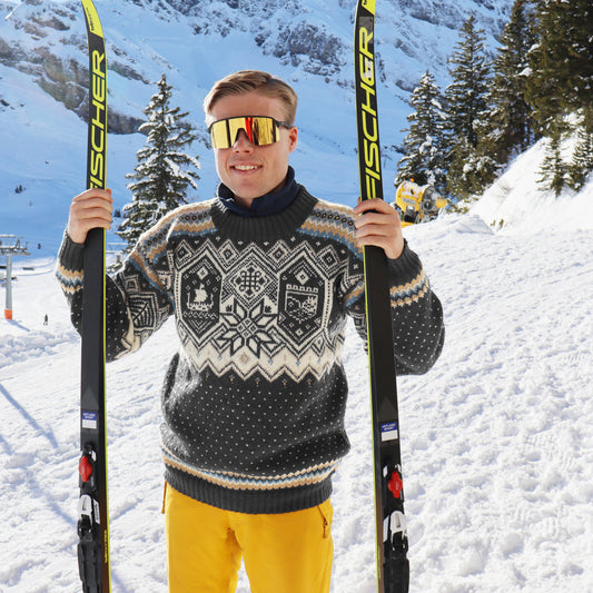 Strikk The Look: VM-genser mørk grå, alpakka wool