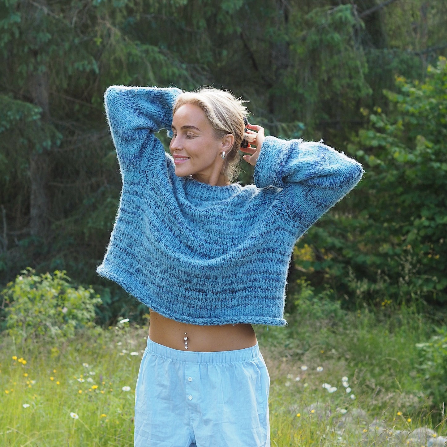 Strikk The Look: Øyunn raglan-genser lys denim