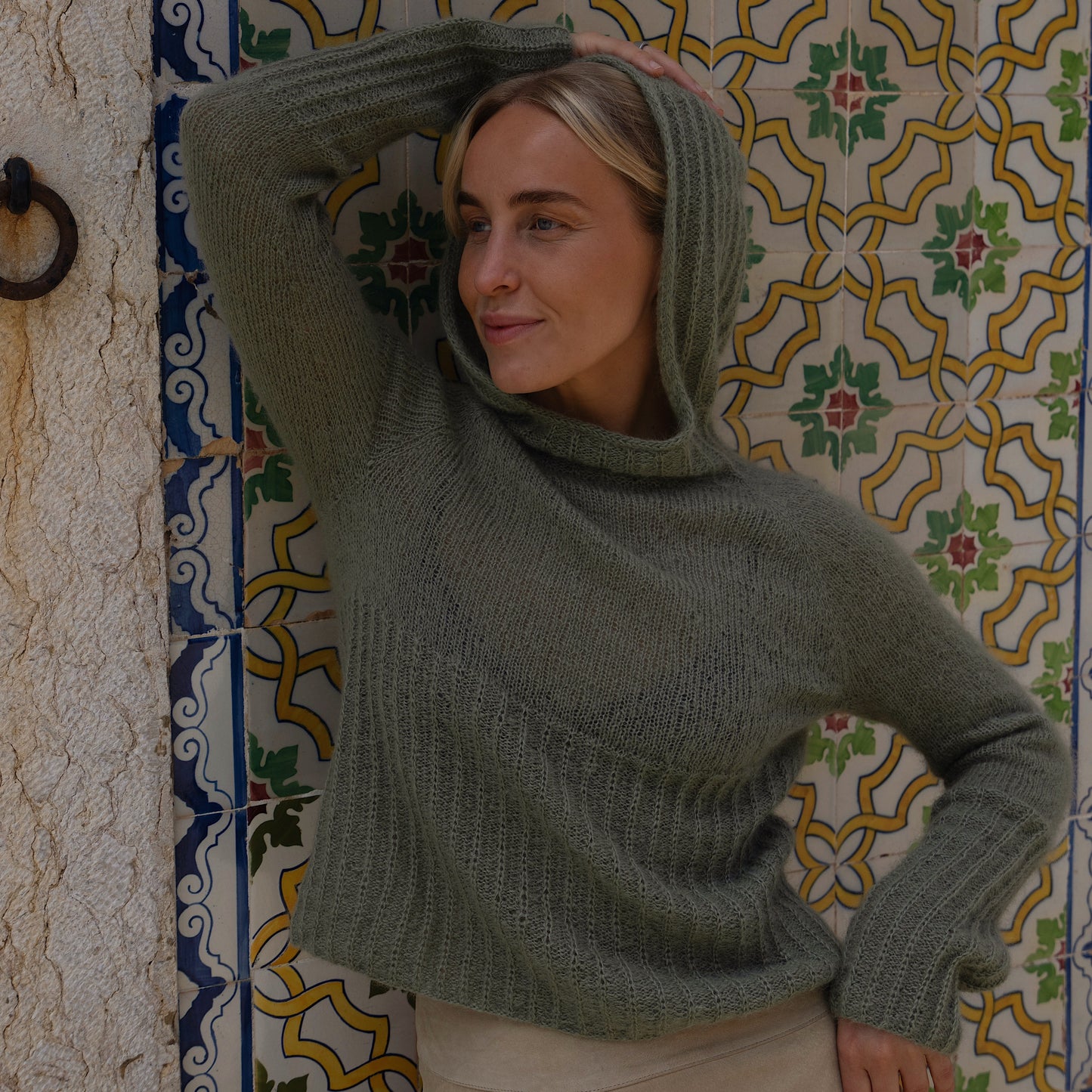 Strikk The Look: Krogh Bris-genser m/hette jadegrønn