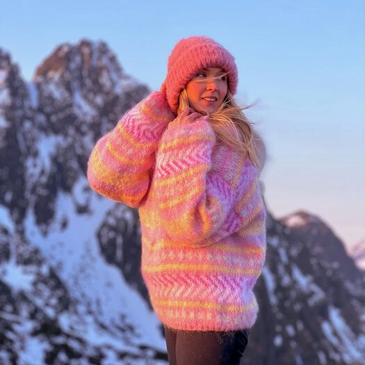 Strikk The Look: Hanami-genser soft pink, Ingrid Raadim