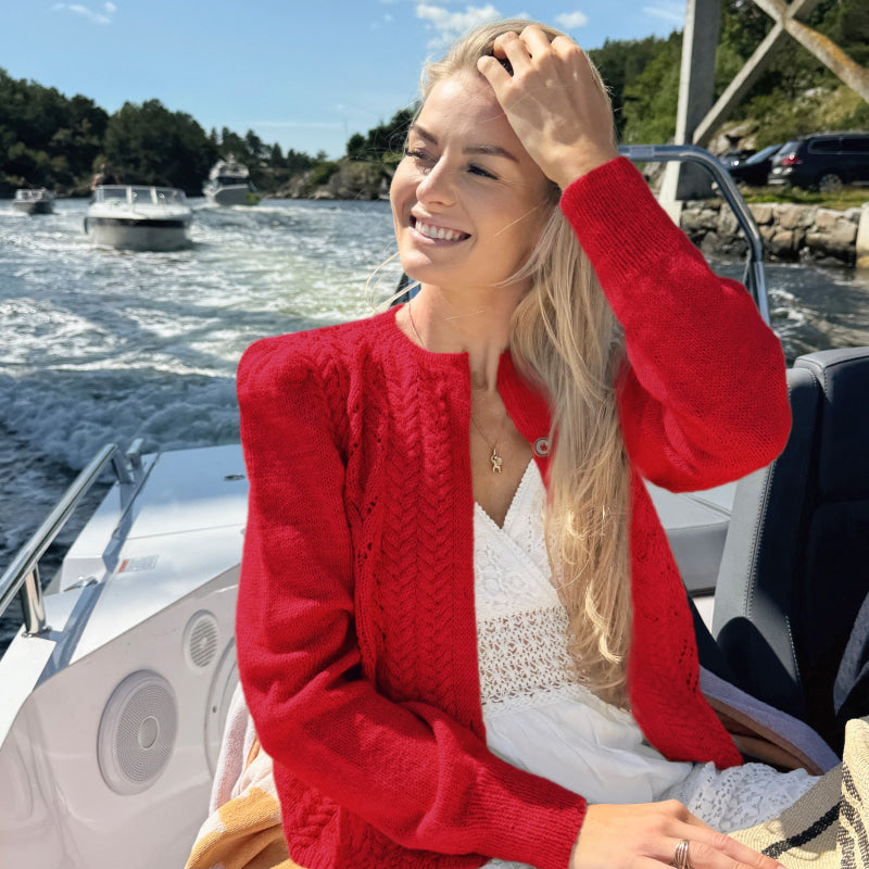 Strikk The Look: Tresser cardigan rød