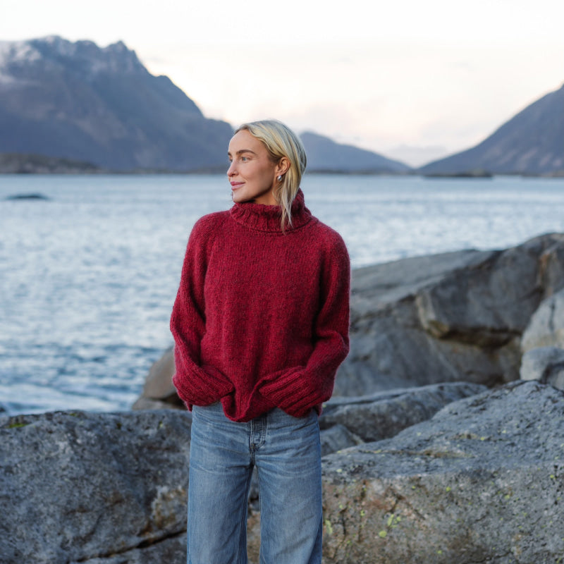 Strikk The Look: Haga unisex chunky-genser rød