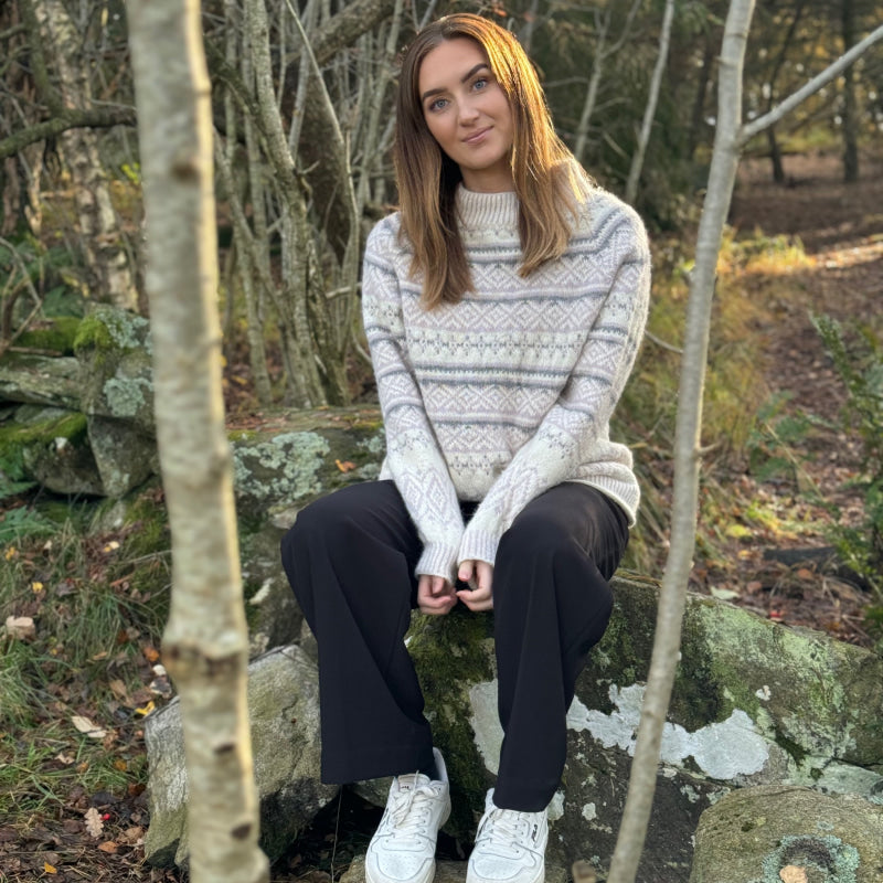 Strikk The Look: Ada-genser pudderrosa-natur