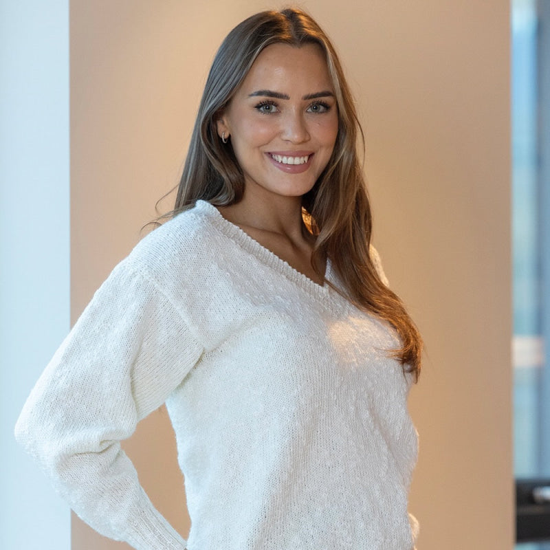 Strikk The Look: Agnetha-genser hvit