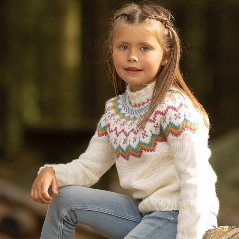 Strikk The Look: Åke-genser, hvit