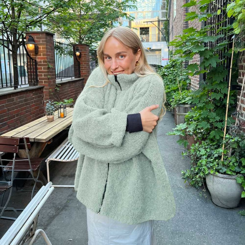 Strikk The Look: Aud-jakke dus grågrønn