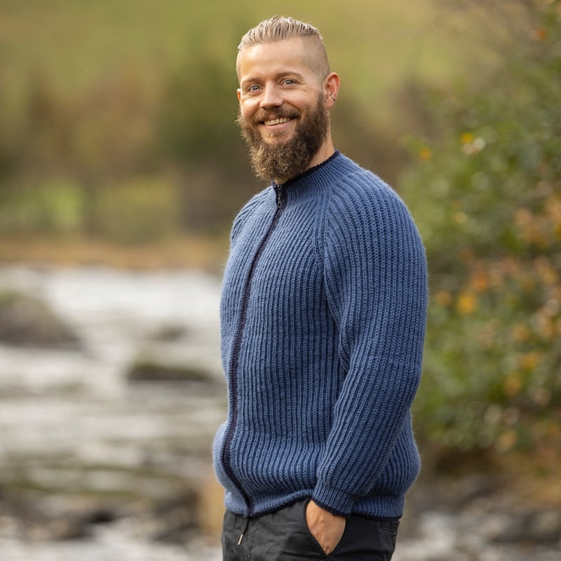 Strikk The Look: Brekki-jakke lys jeansblå