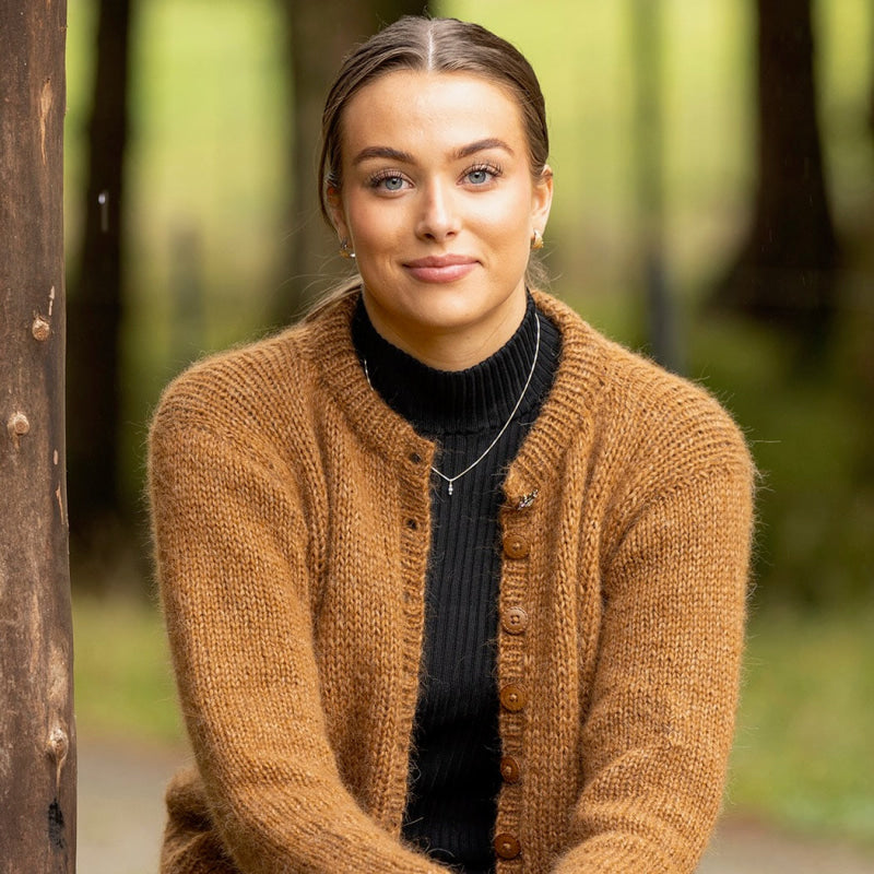 Strikk The Look: Caramel cardigan