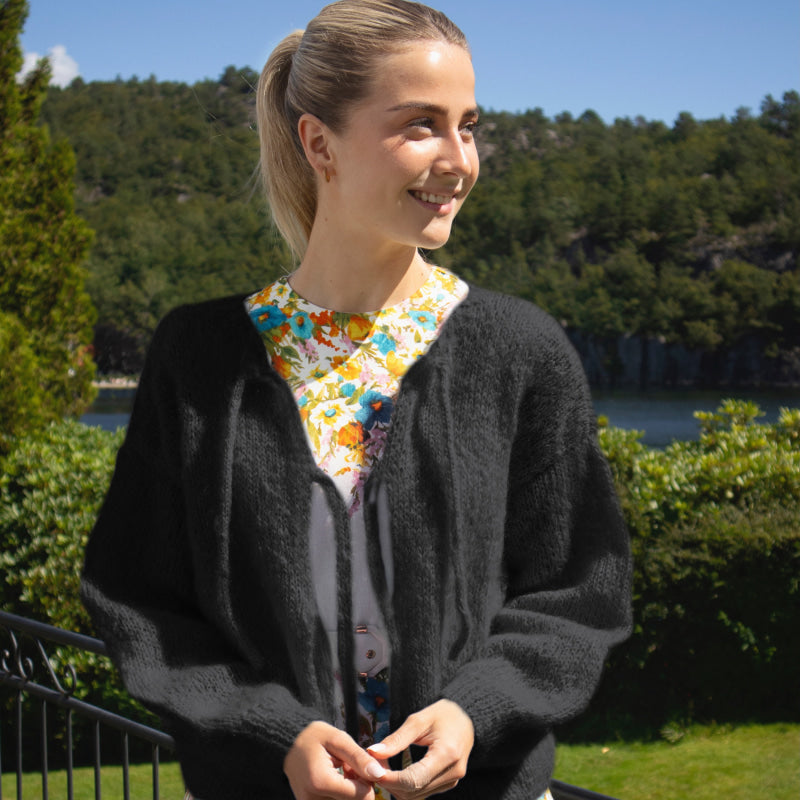 Strikk the Look: Cord-jakke svart