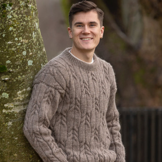 Strikk The Look:  Eden-genser beige