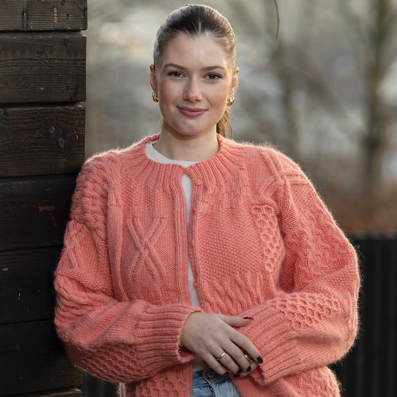 Strikk The Look: Elje-jakke korall