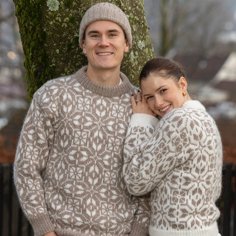 Strikk The Look: Filippa-genser lys beige