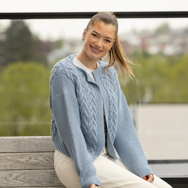 Strikk The Look: Home-jakke lys blå