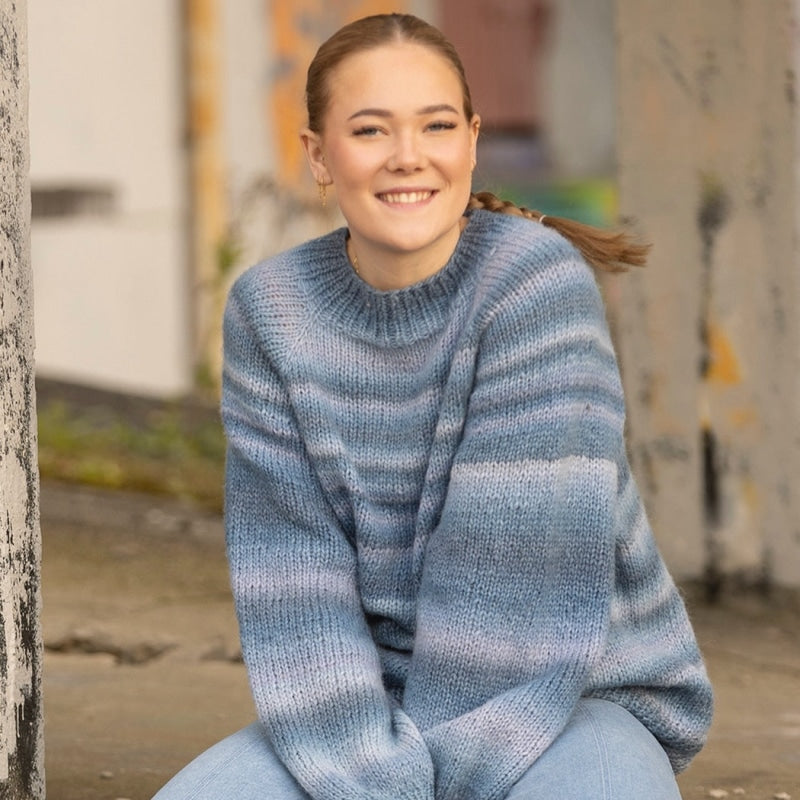 Strikk The Look: Kaleido-genser blågrå