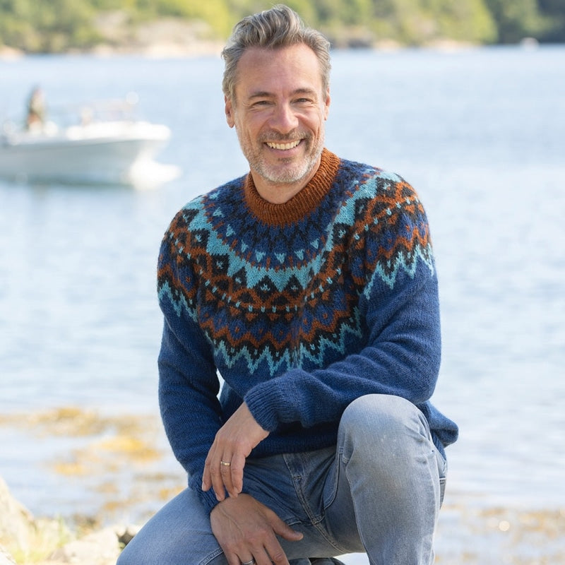 Strikk The Look: Kraft-genser marine