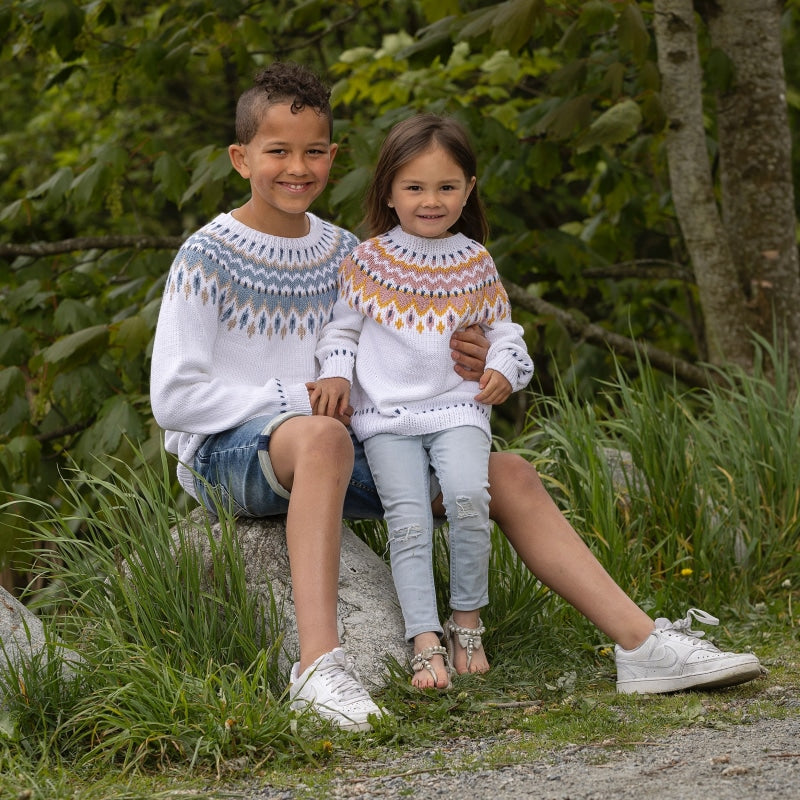 Strikk The Look: Linde-genser hvit