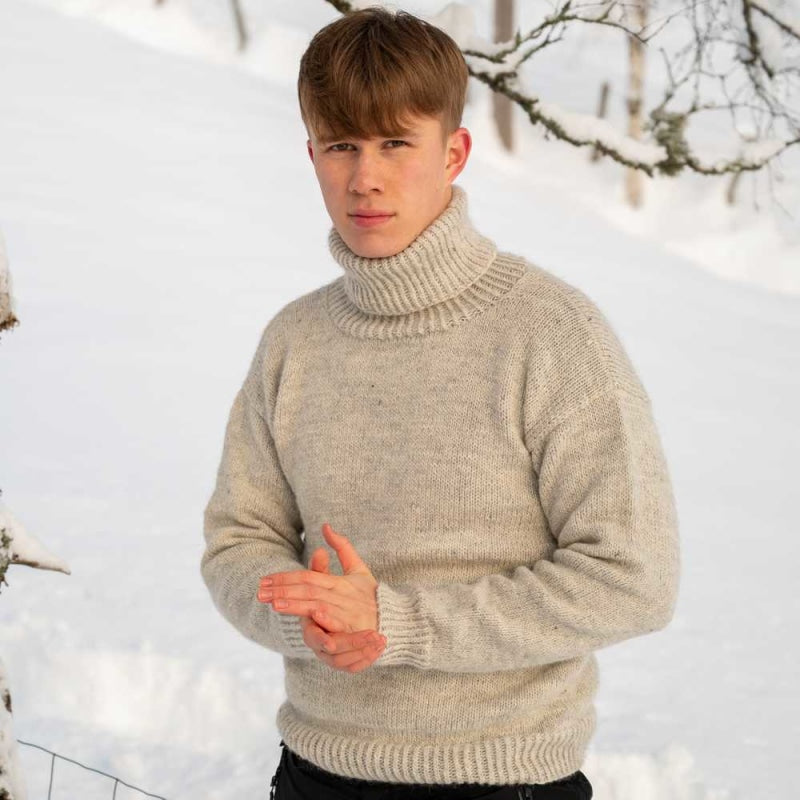 Strikk The Look: Meinert-genser lys grå
