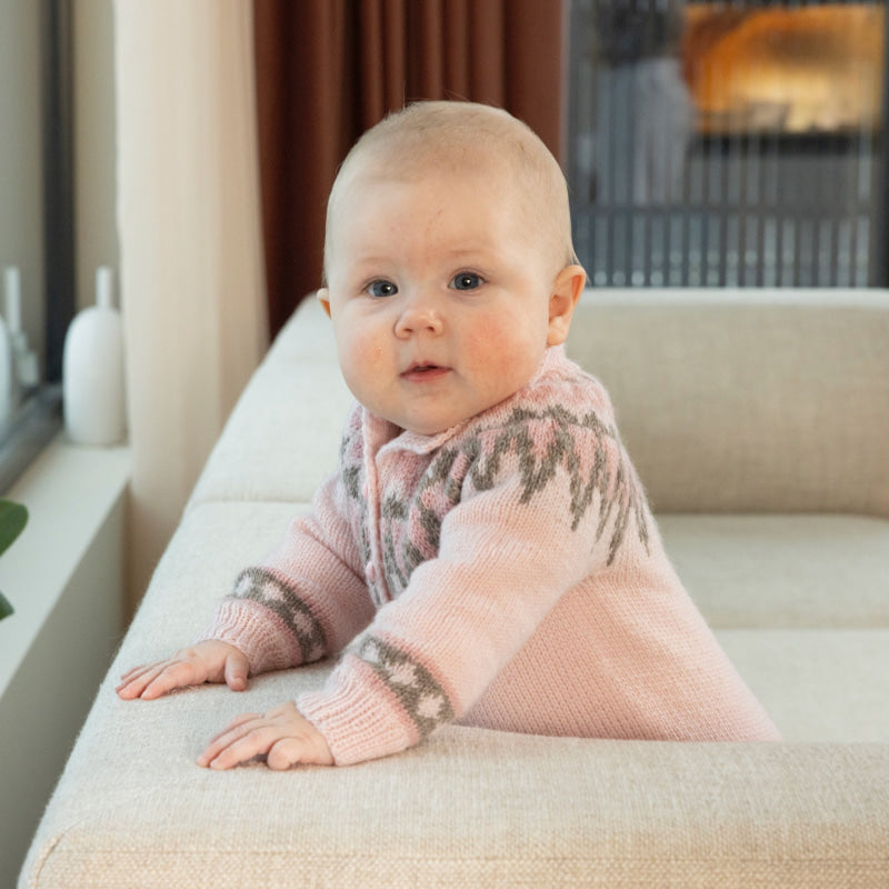 Strikk The Look: Oldefar-dress og lue