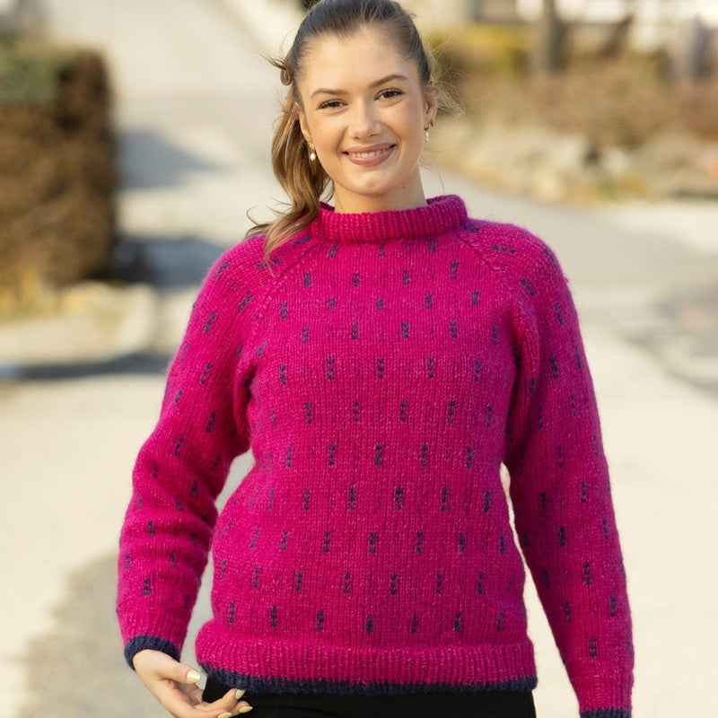 Strikk The Look: Samhald-genser cerise
