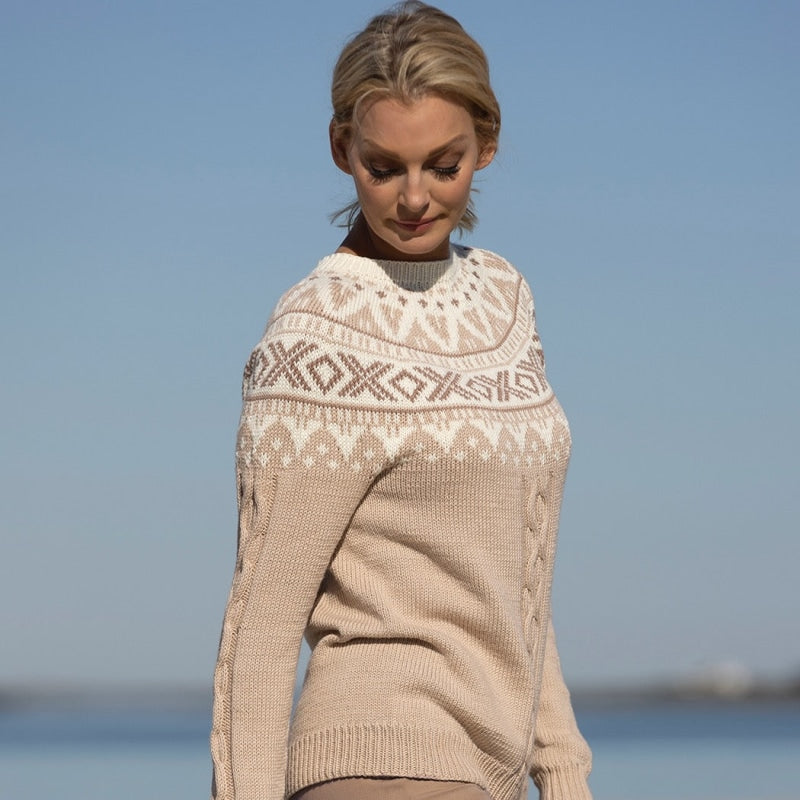 Strikk The Look: Sanding-genser beige