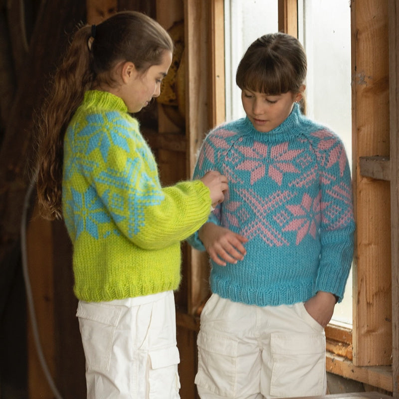 Strikk the Look: Snoi-genser barn aqua