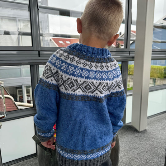 Strikk The Look: Sokrates-genser kongeblå