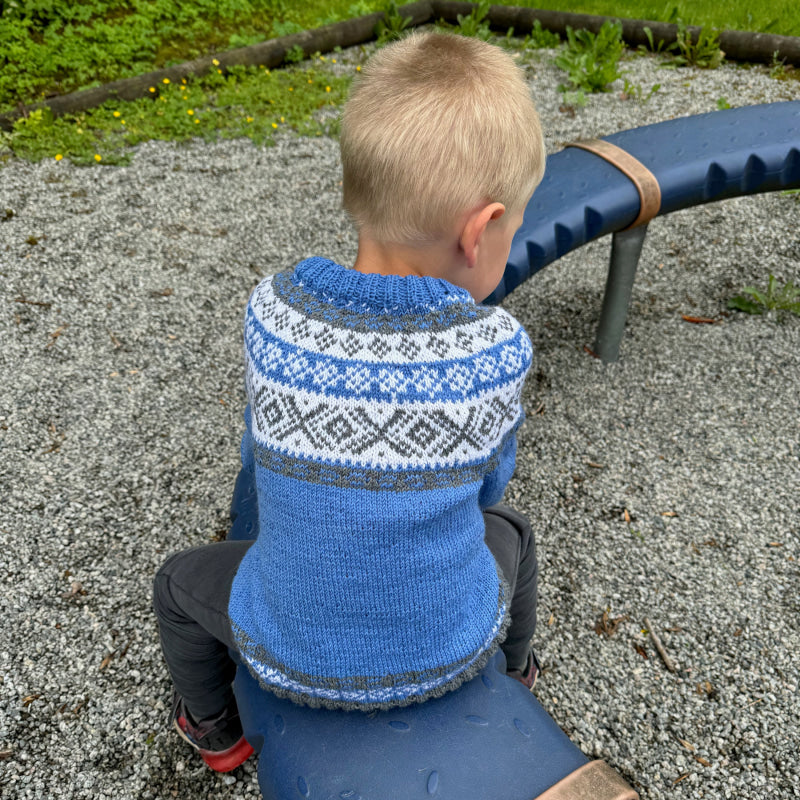 Strikk The Look: Sokrates-genser kongeblå