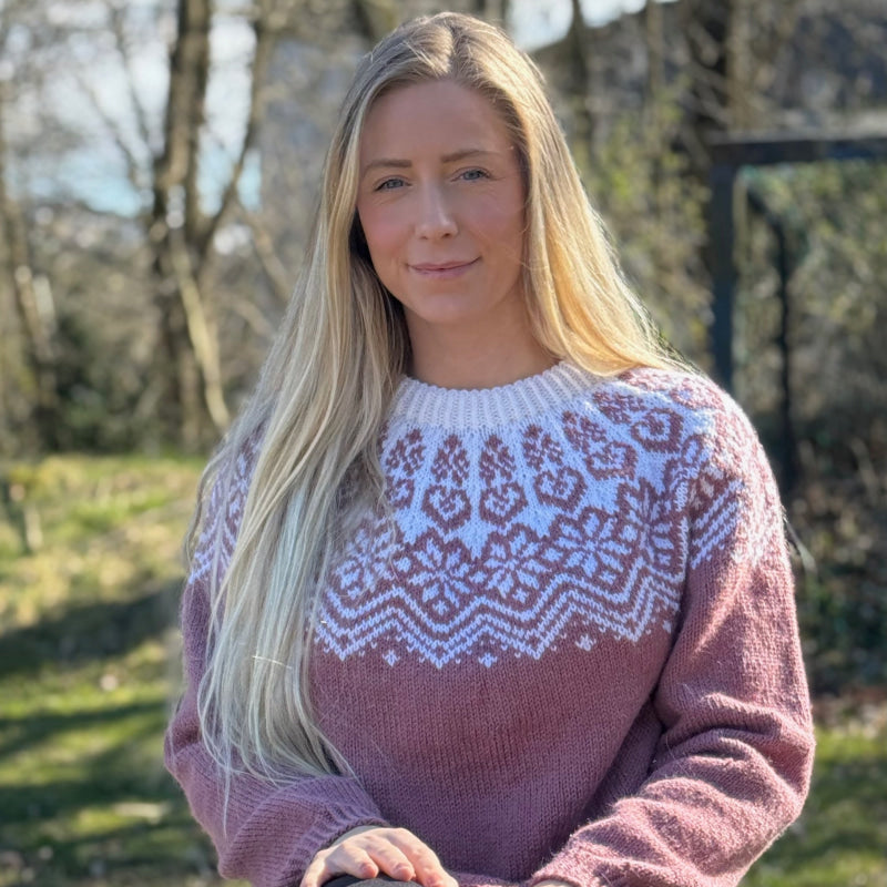 Strikk The Look: Stella-genser gammelrosa