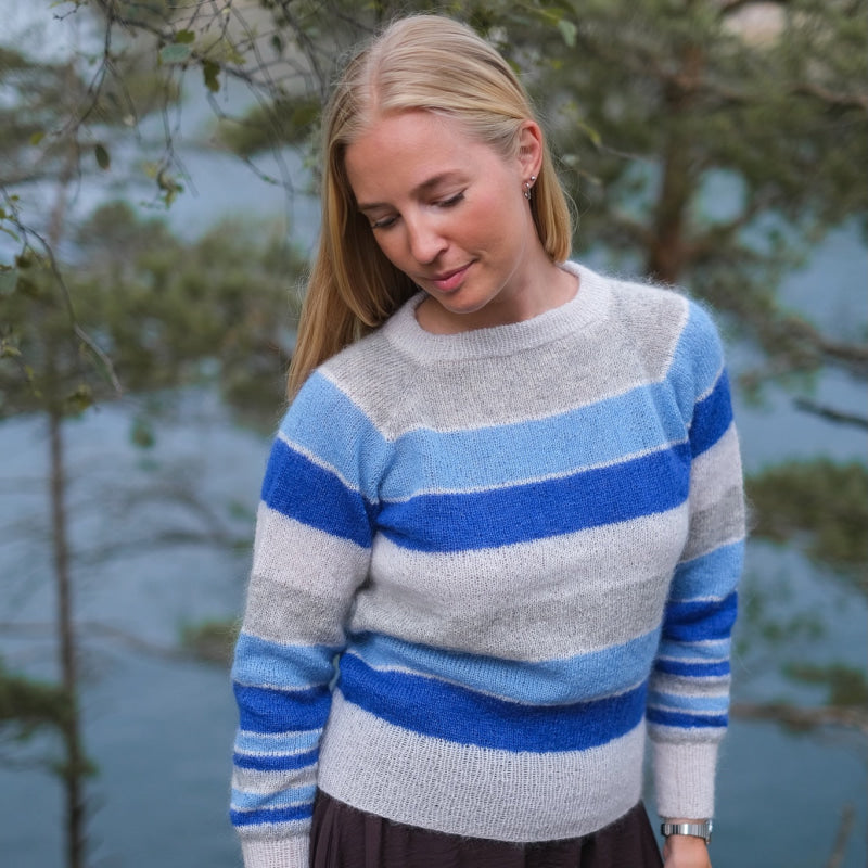 Strikk The Look: Tvist-genser kongeblå