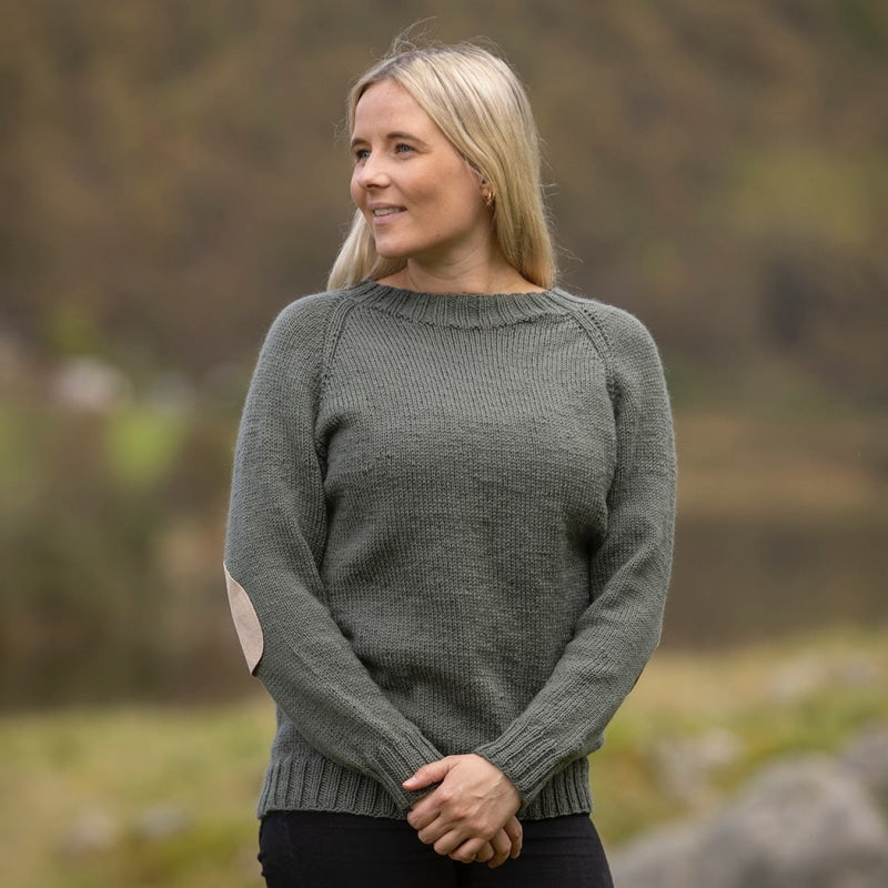 Strikk The Look: Ullin-genser støvet grønn