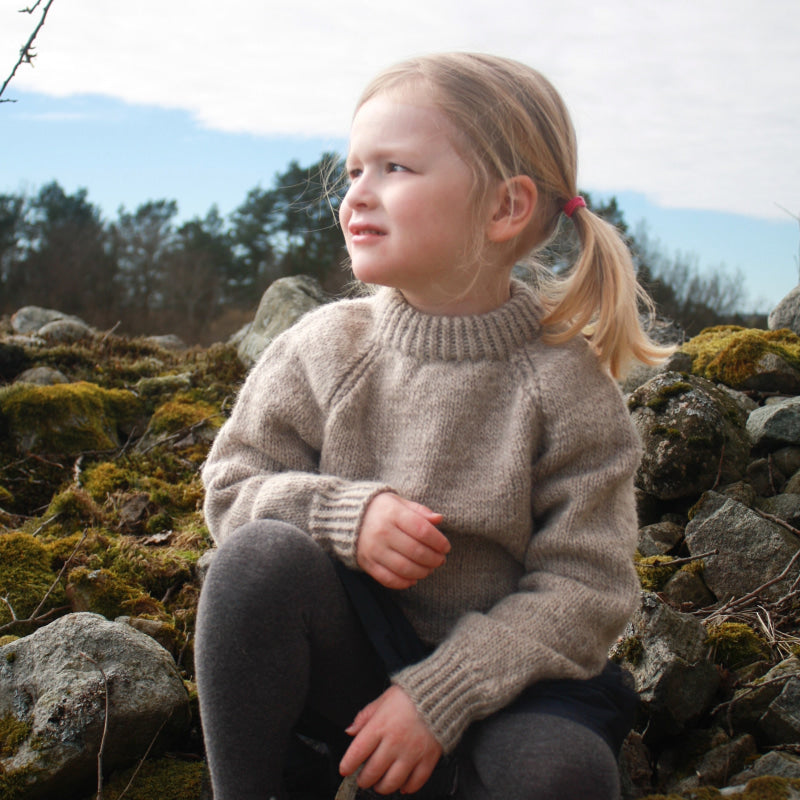 Strikk The Look: Ultimate-genser beige