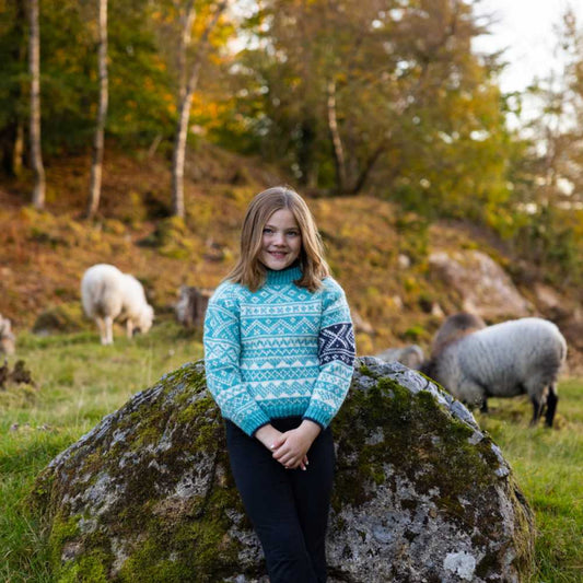 Strikk The Look: Valle-genser barn