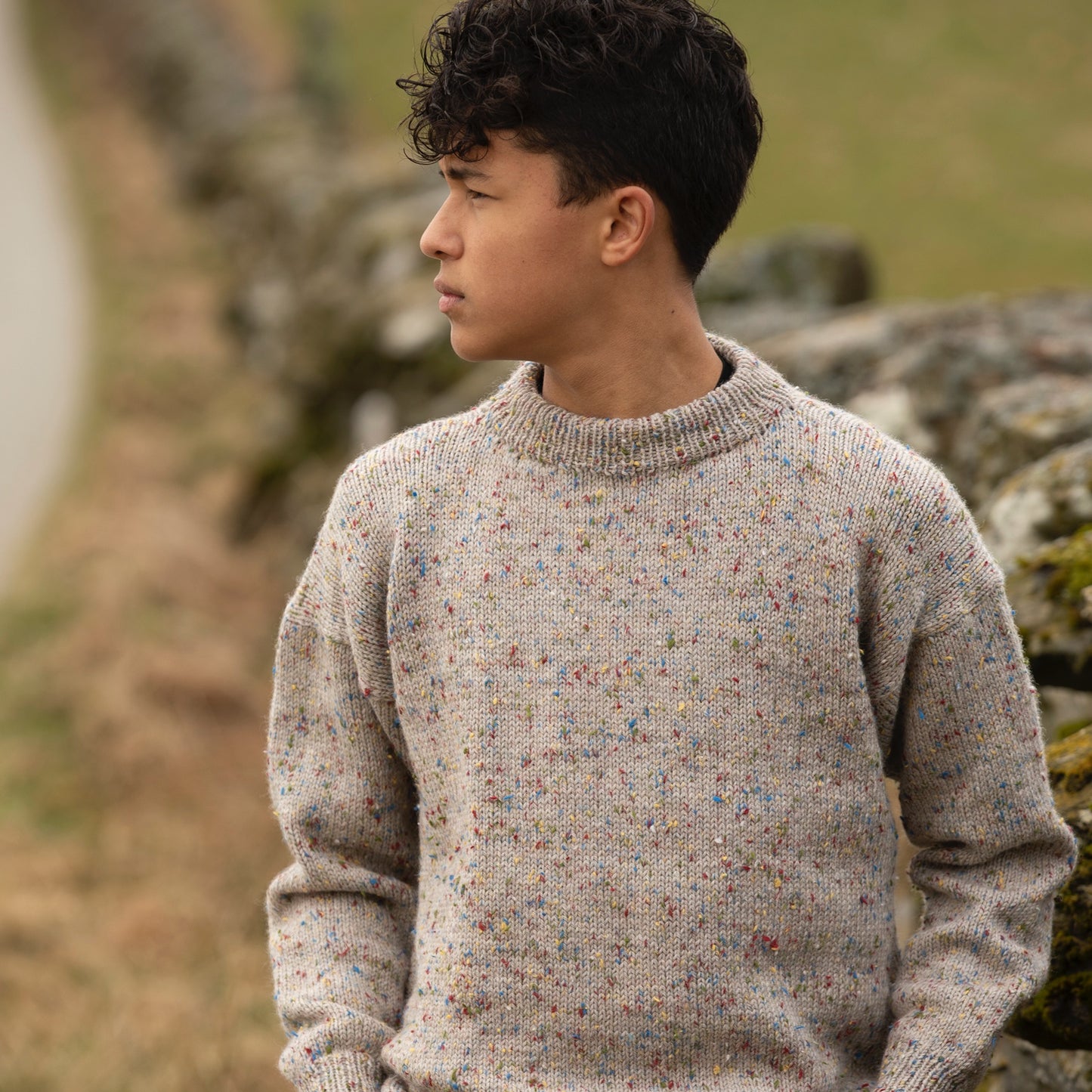 Strikk The Look: Bennett-genser lys grå