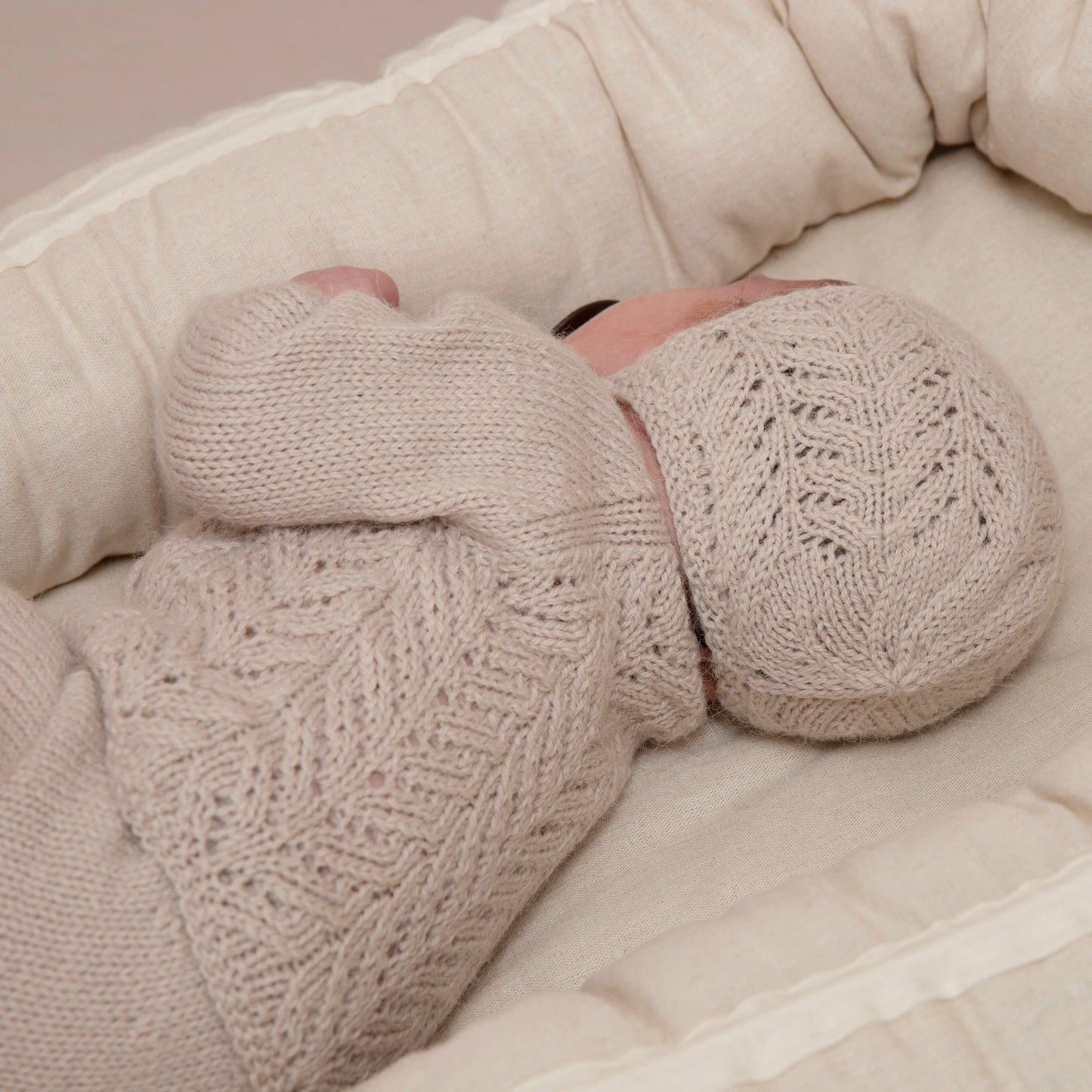 Strikk The Look: Myrtell-sett sand