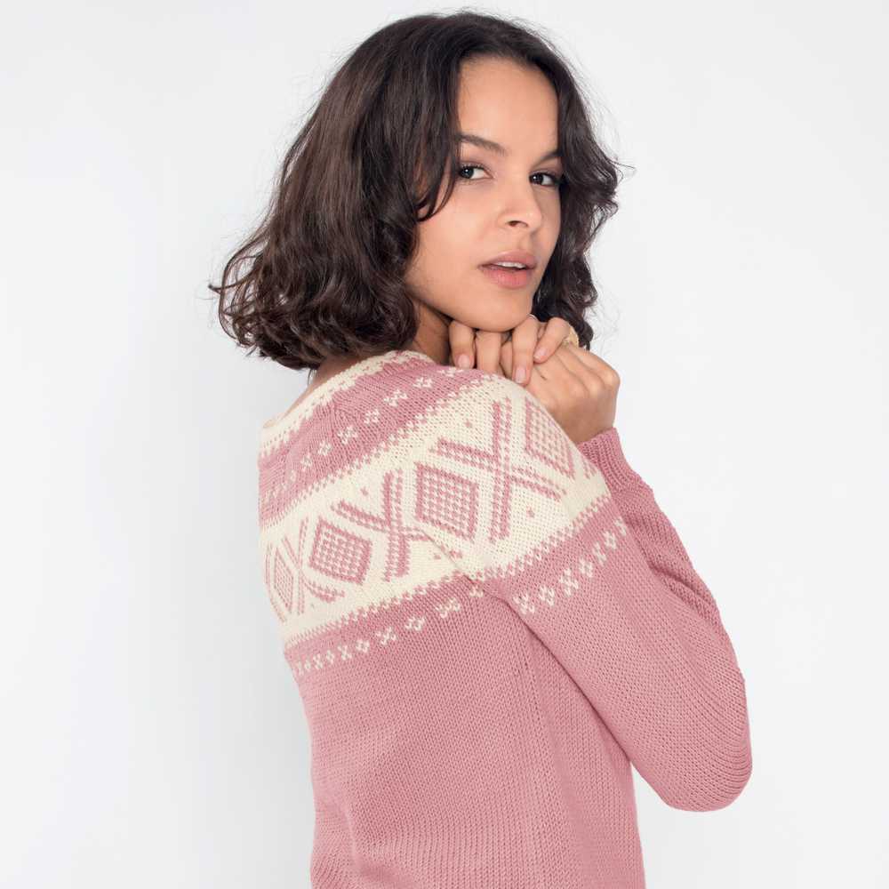 Strikk The Look: Cortina-genser rose