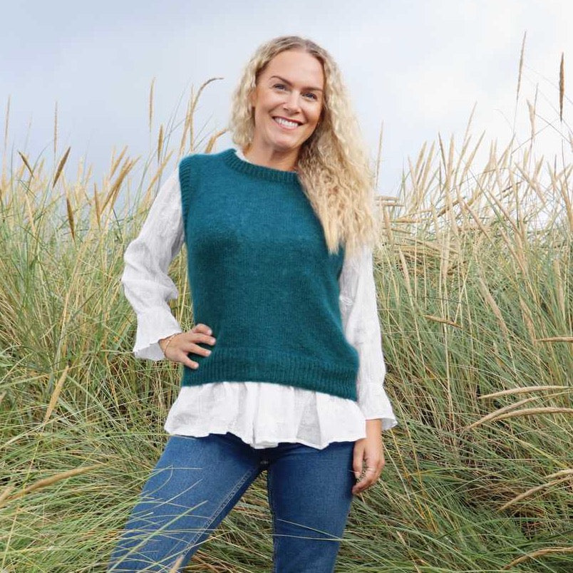 Strikk The Look: Christin-vest Petrol