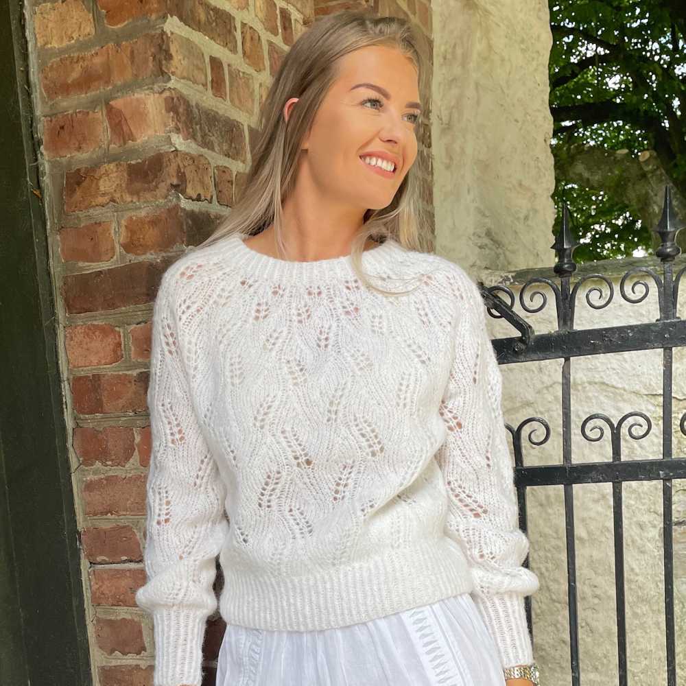 Strikk the Look: Girasol-genser hvit