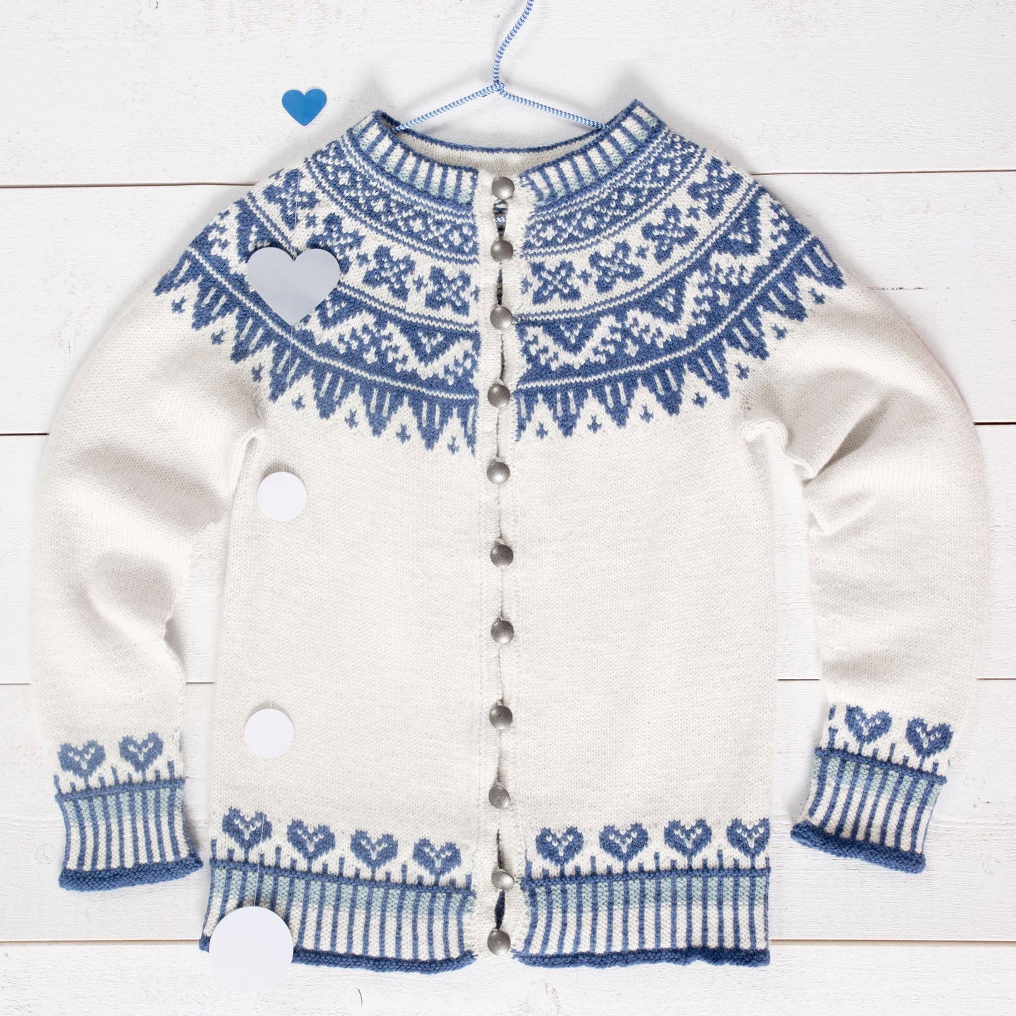 Strikk The Look: Vinterhjerter-jakke Natur