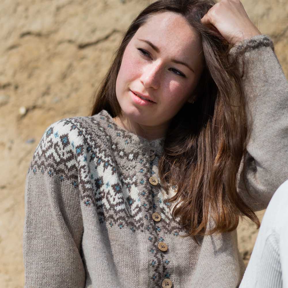 Strikk The Look: Parona-jakke beige