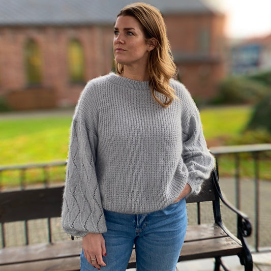 Strikk The Look: Vikky-genser grå