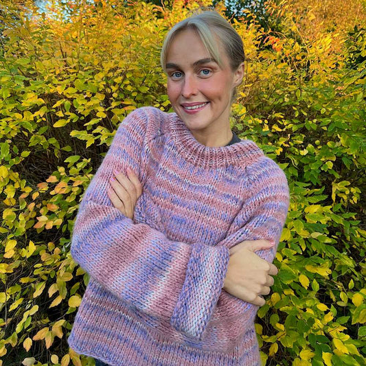 Strikk The Look: Øyunn rosa sløyfe raglan-genser