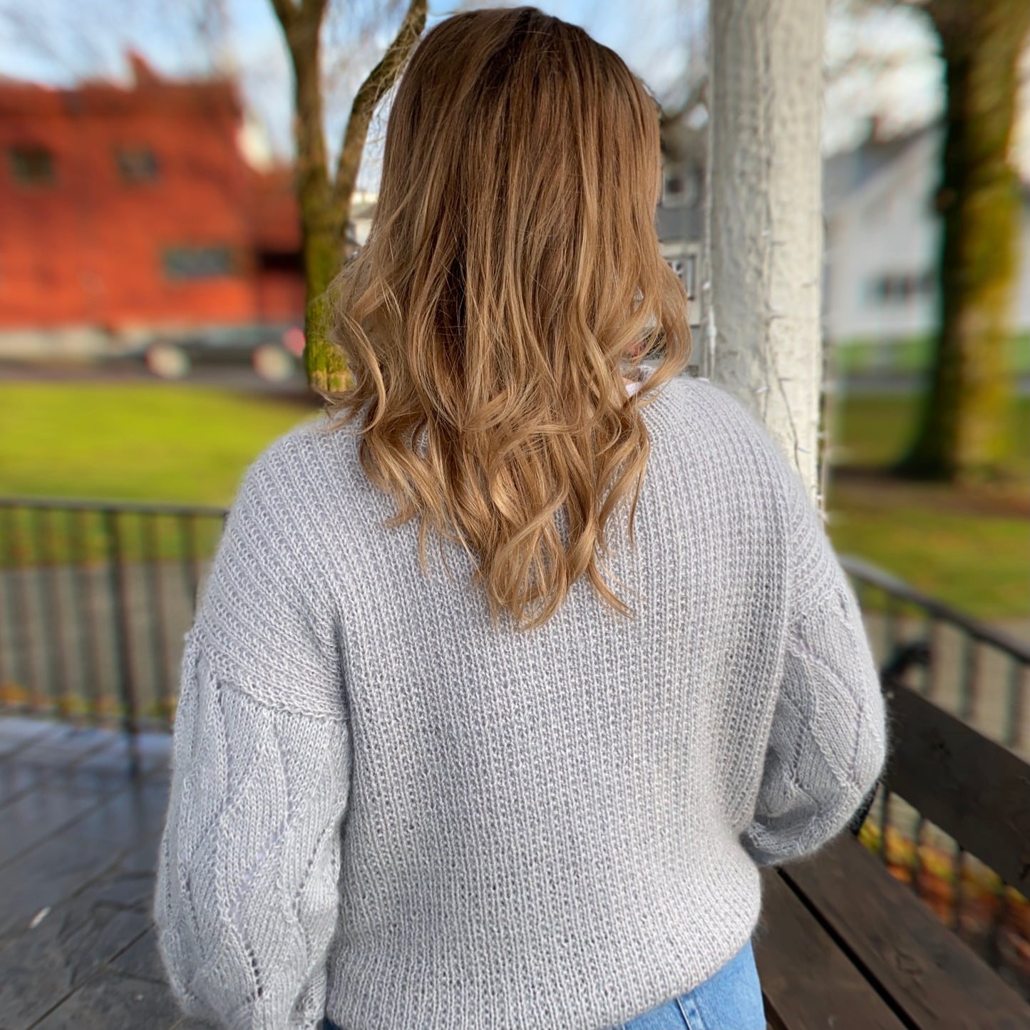 Strikk The Look: Vikky-genser grå