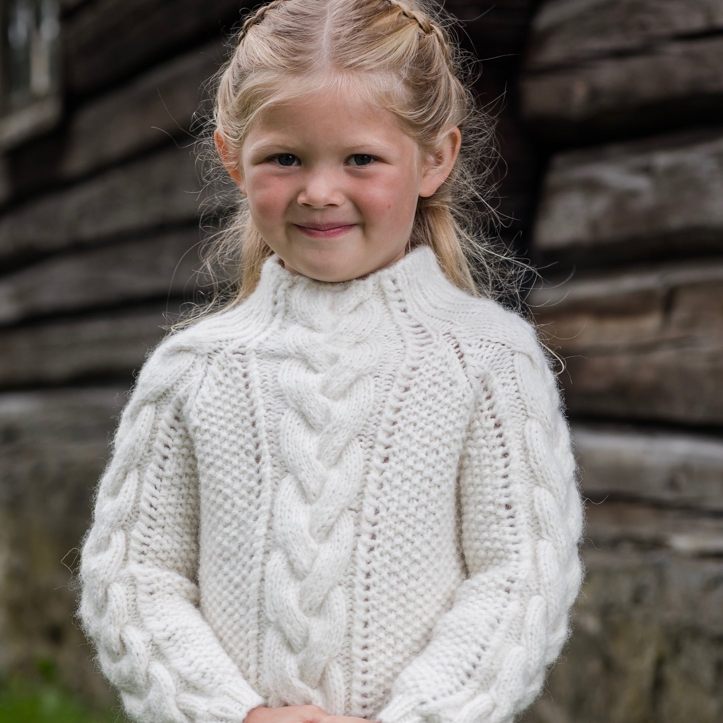 Strikk The Look: Flettefin-genser natur