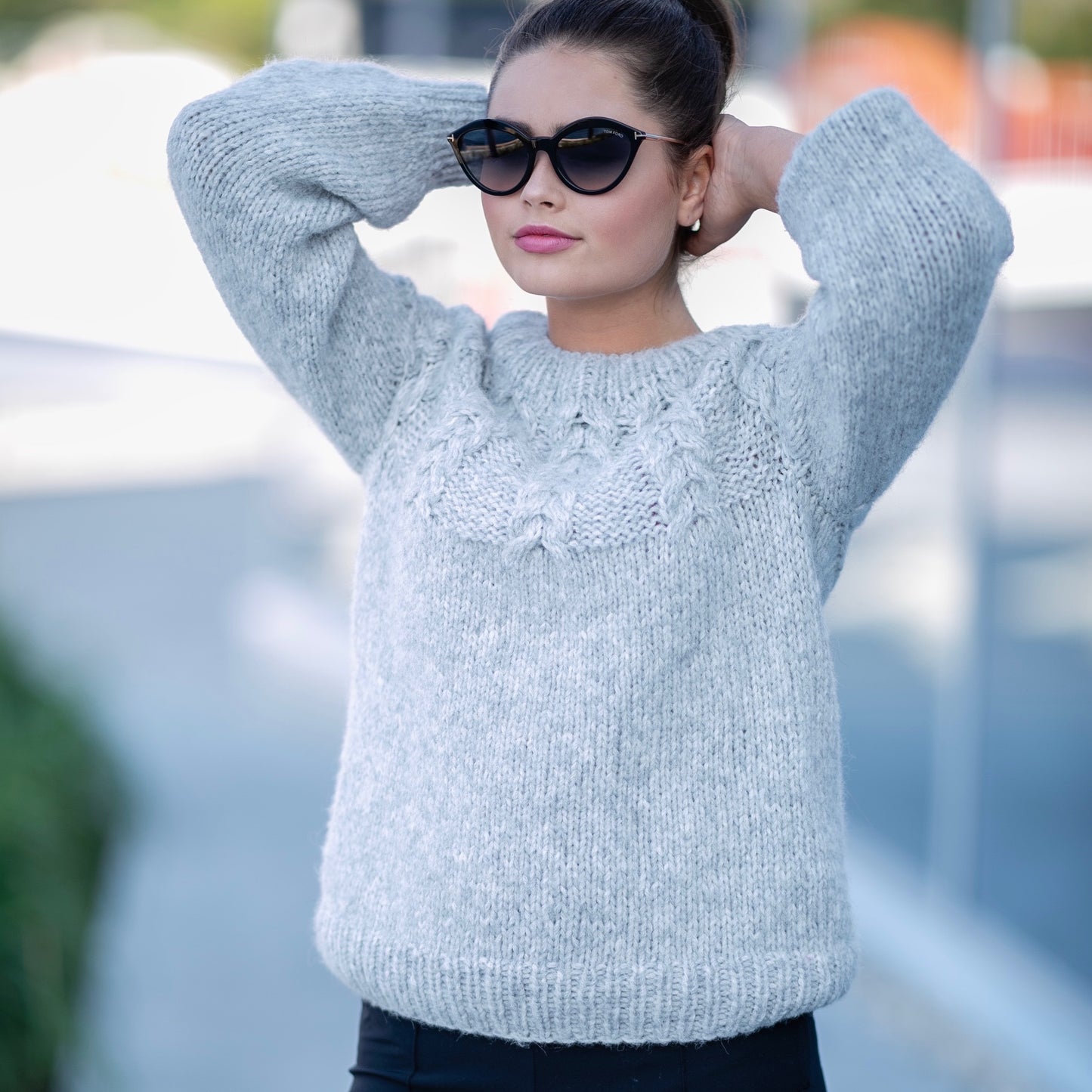 Strikk The Look: Sommerflette-genser grå