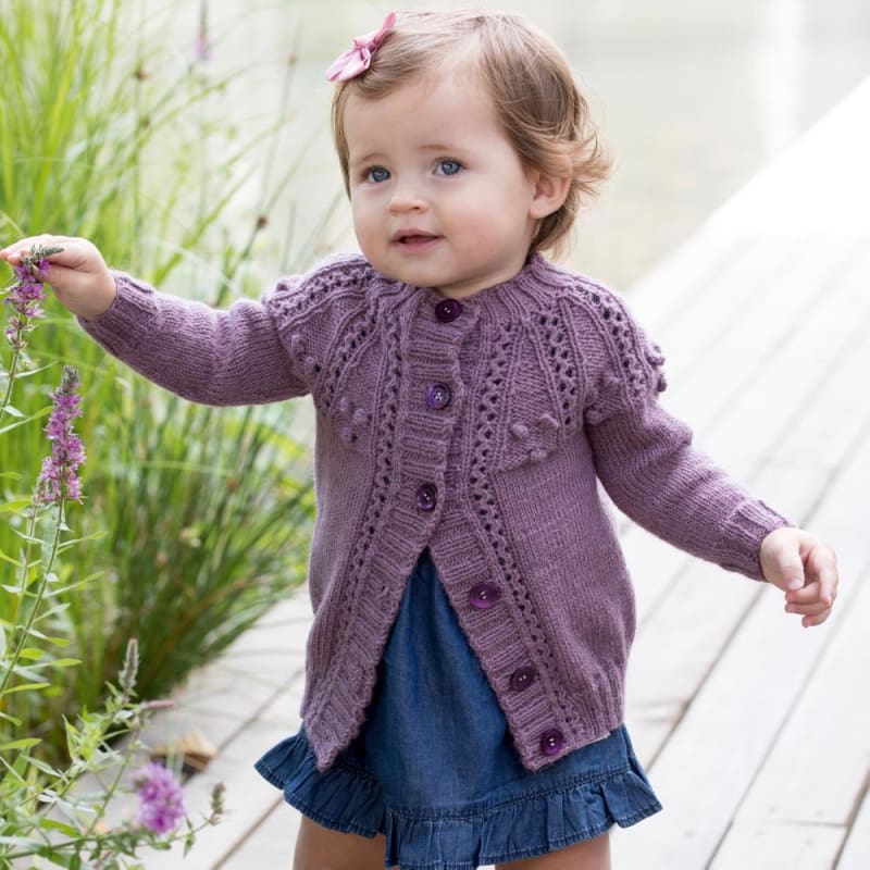 Strikk The Look: Alma-jakke mørk syrin